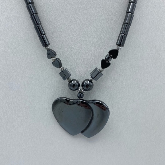 Hematite Hearts Pendant Beaded Statement Necklace - Picture 6 of 8